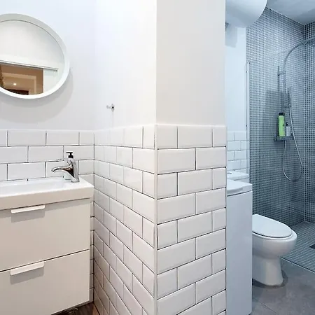 Loft Next To Calle Betis, Area Of Seville-sevillarooms